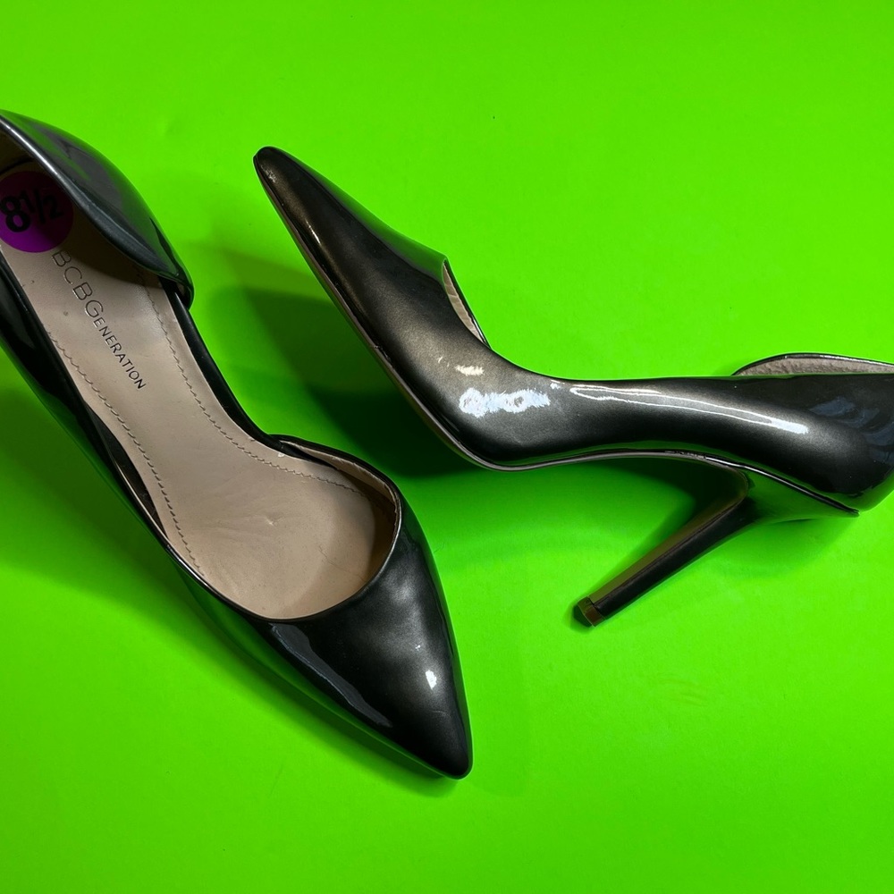 BCBGENERATION Women’s Dennha Slip On Stiletto Pointed Toe Pump Heels Size 8.5B